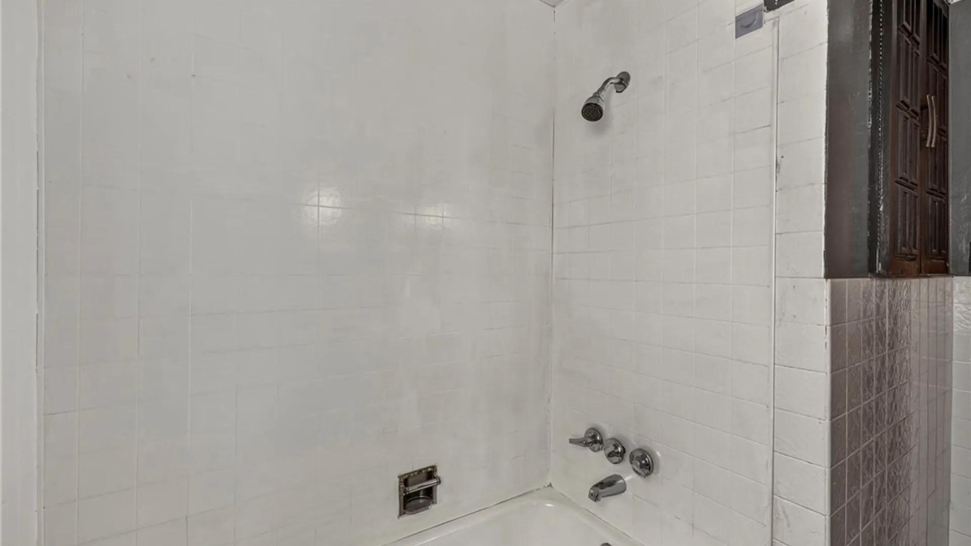 Property at 157 Woodell Avenue, Cheektowaga, NY 14211 27
