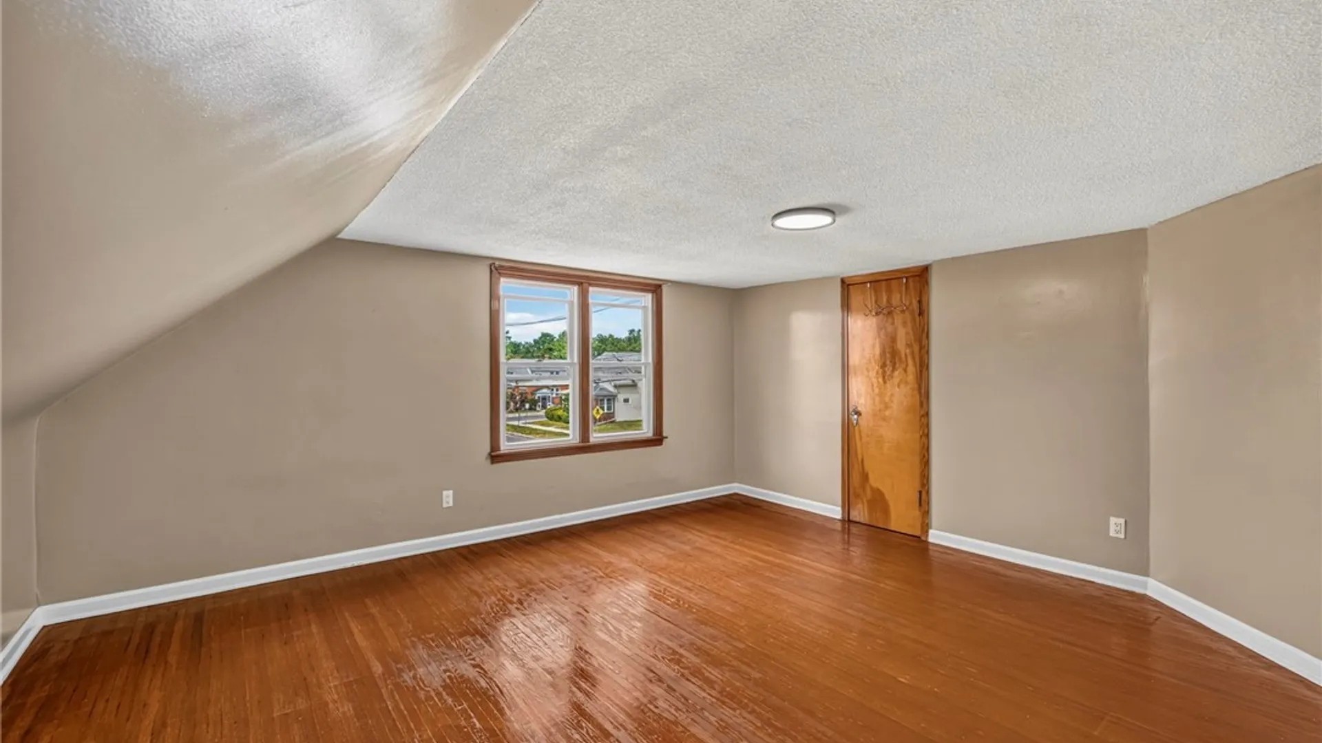 Property at 157 Woodell Avenue, Cheektowaga, NY 14211 32