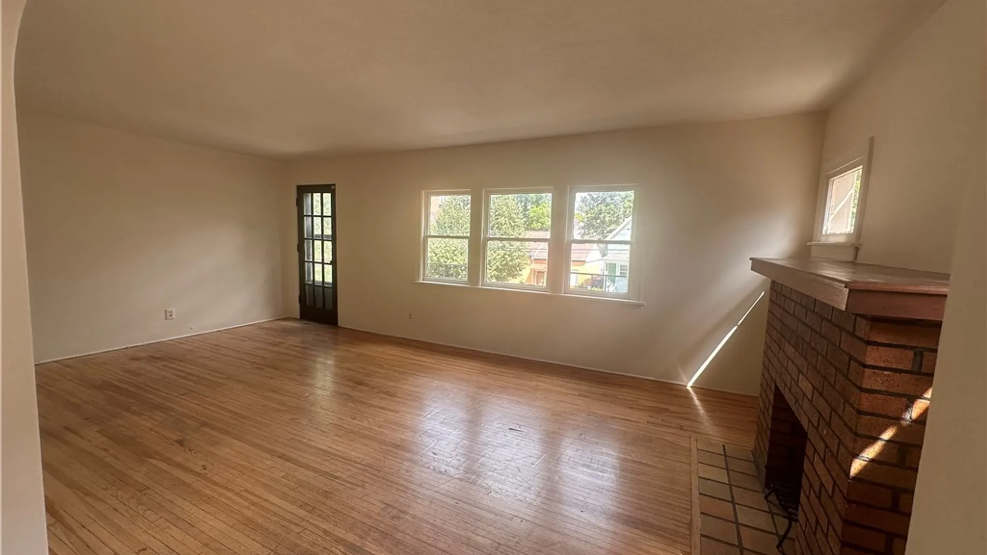 Property at 130 Benzinger Street, Buffalo, NY 14206 5