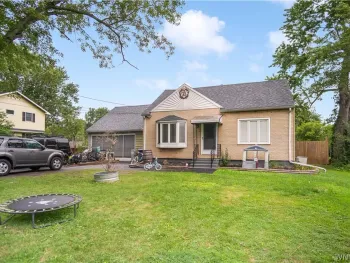 Property at 1551 Cox Road, Grand Island, NY 14072