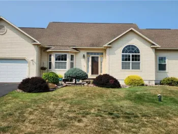 Property at 5037 Constitution Lane, Salina, NY 13088