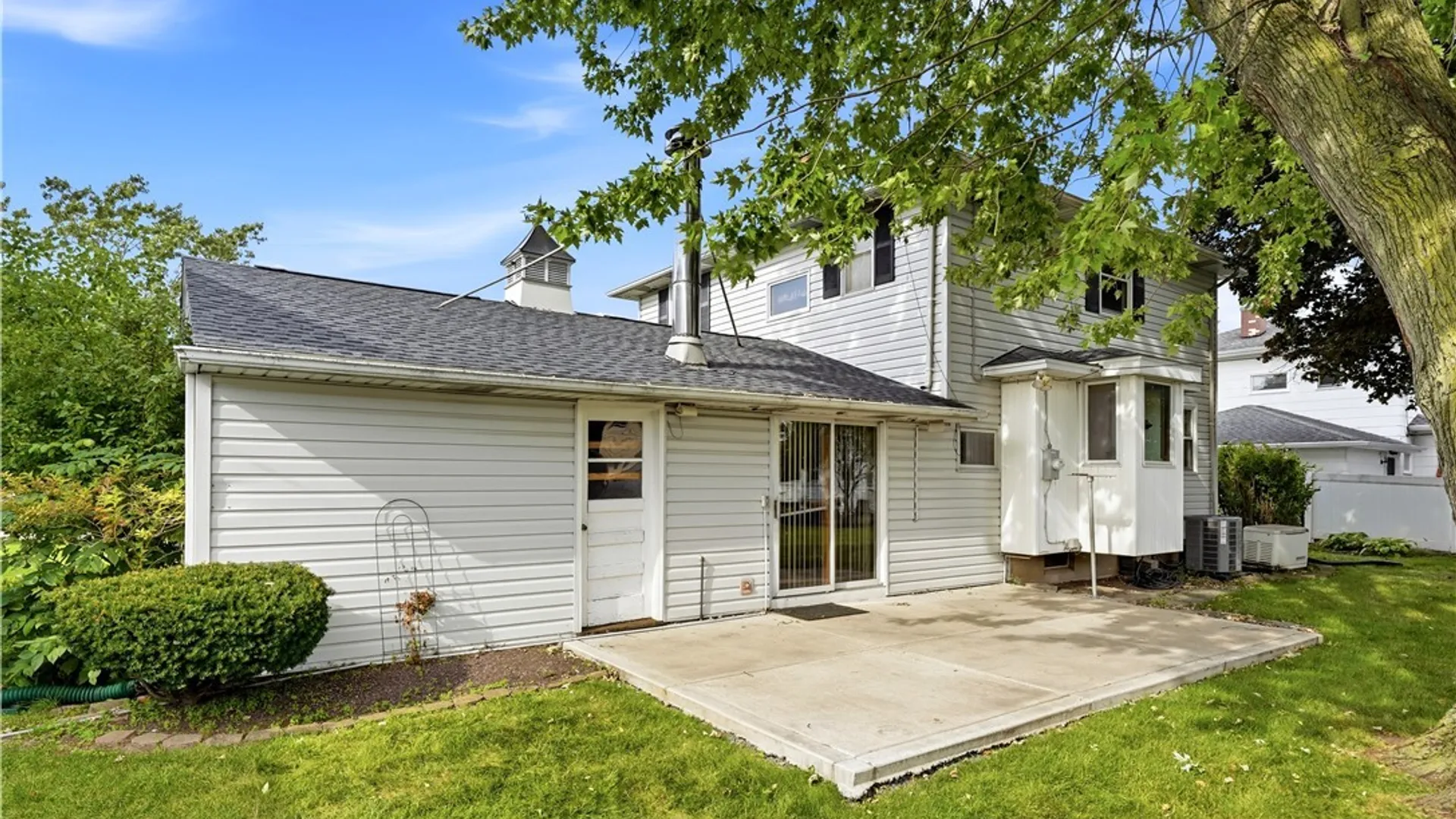 Property at 21 Lynn Lea Street, Amherst, NY 14221 5
