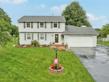 Property at 721 Close Circle, Webster, NY 14580