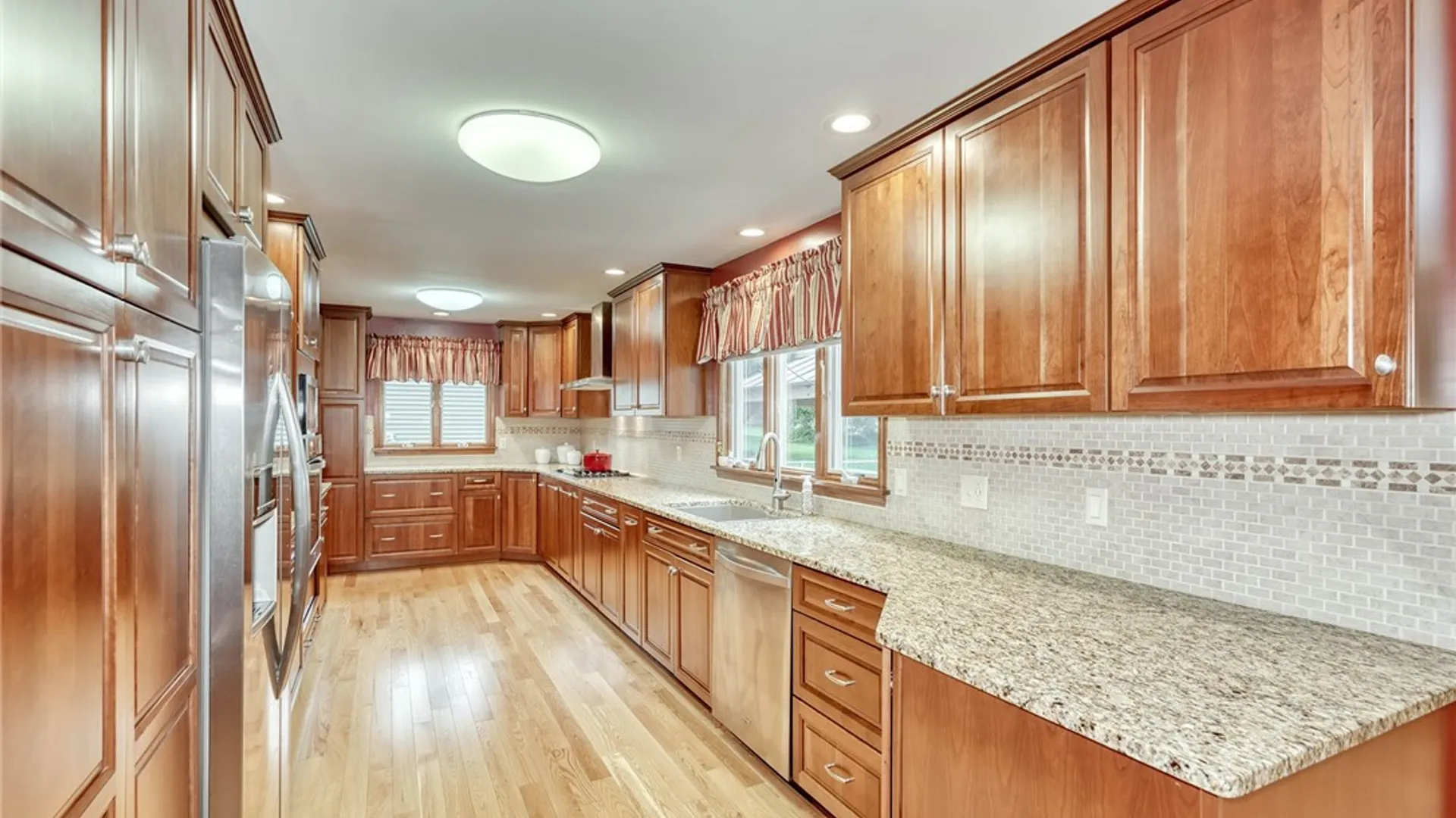 Property at 721 Close Circle, Webster, NY 14580 9