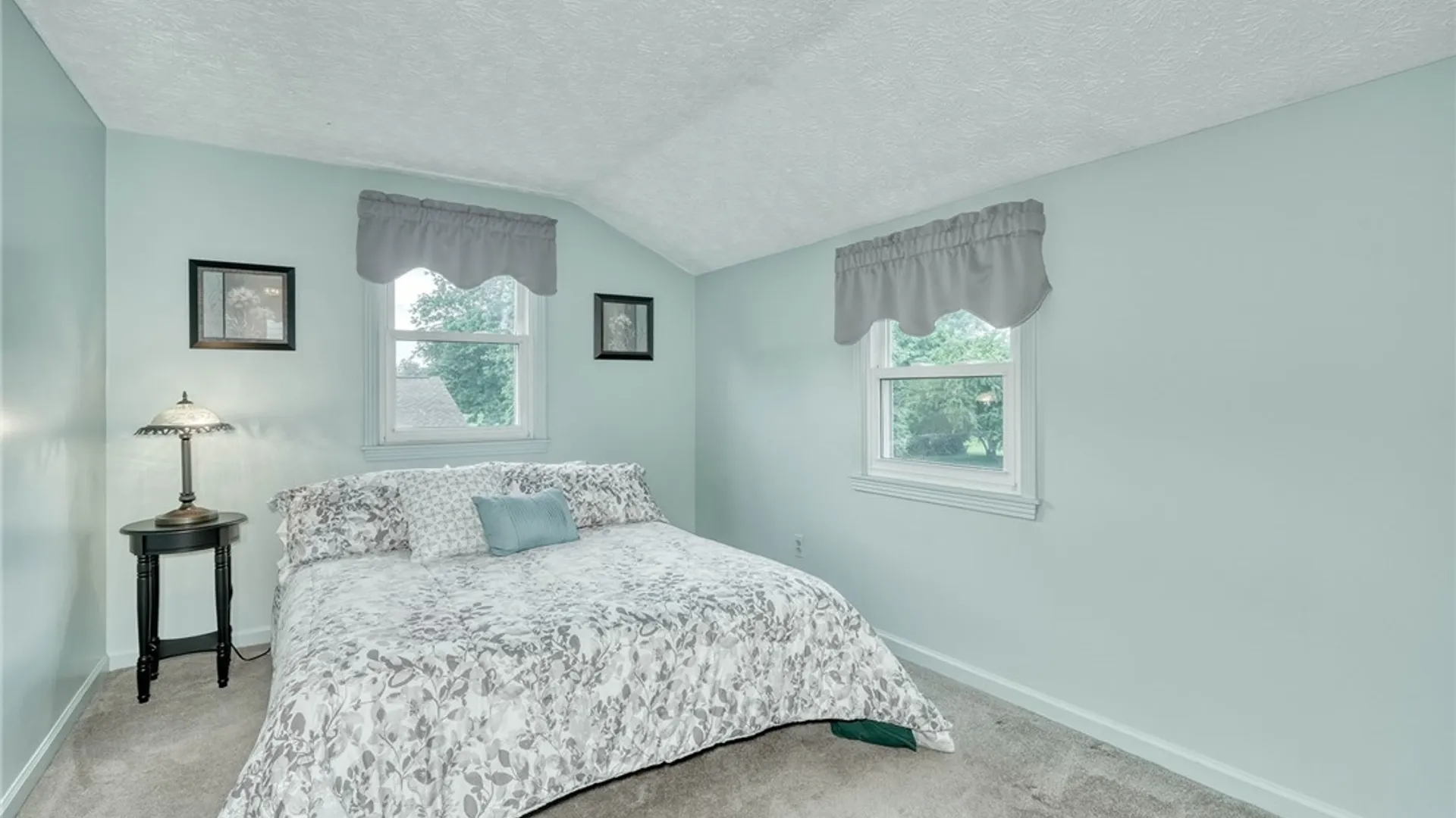 Property at 721 Close Circle, Webster, NY 14580 31