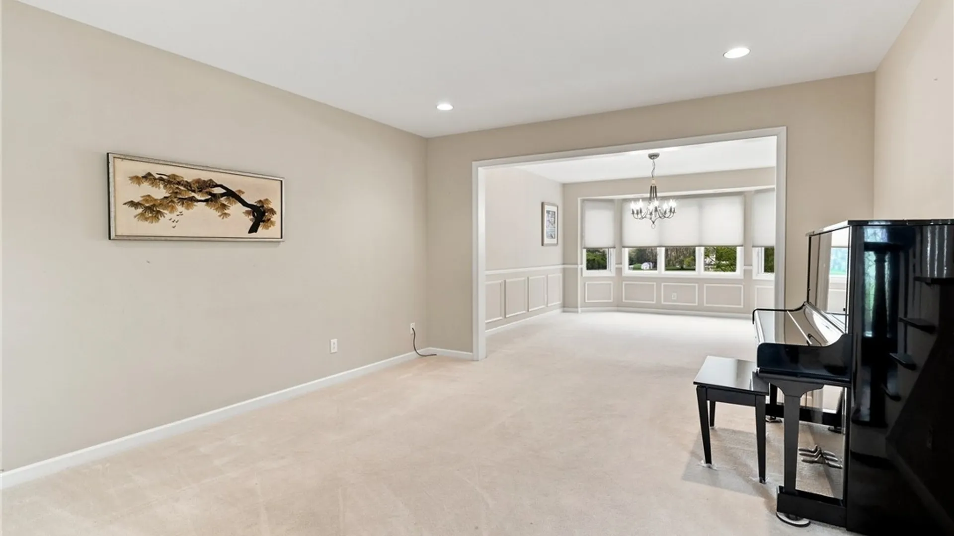 Property at 41 Brompton Court, Orchard Park, NY 14127 7