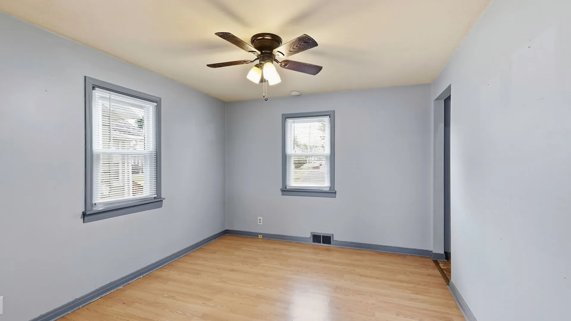 Property at 150 Harford Road, Syracuse, NY 13208 10