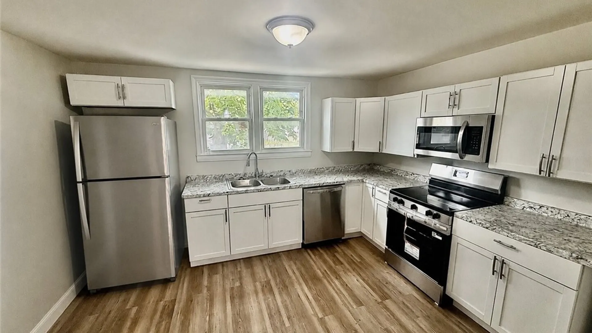 Property at 839 17th Street, Niagara Falls, NY 14301 3