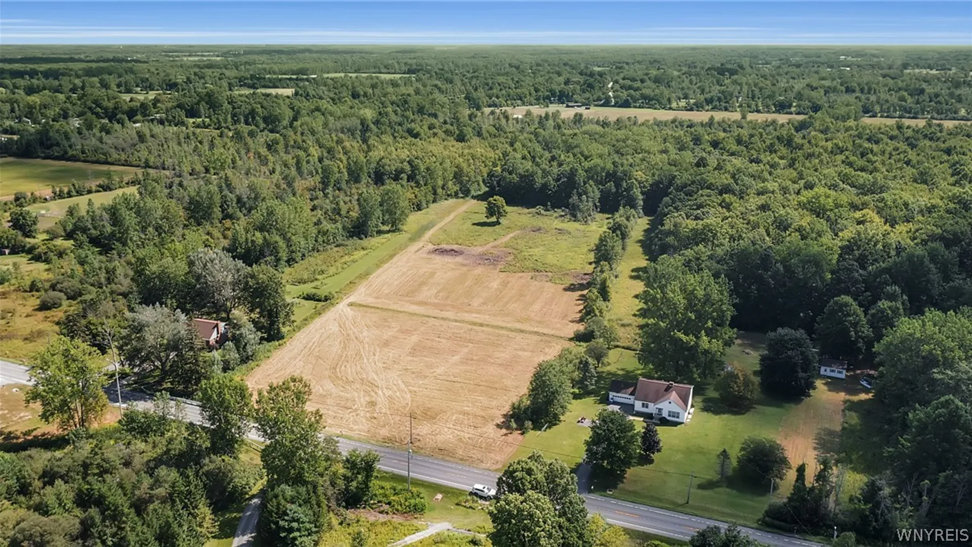 Property at 8485 Goodrich Road, Clarence, NY 14031 5