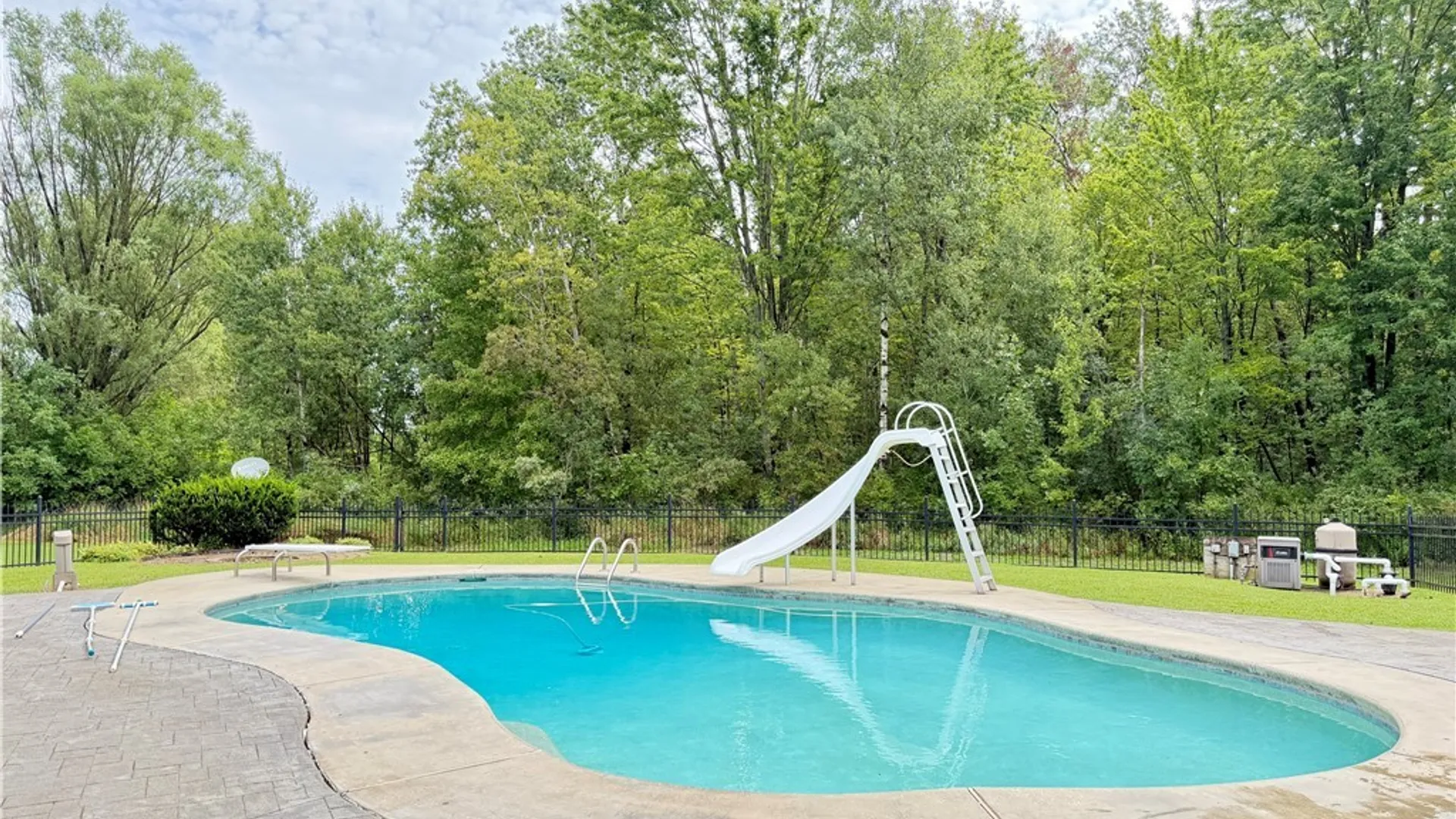 Property at 9239 Carpenter Road, Eden, NY 14057 3