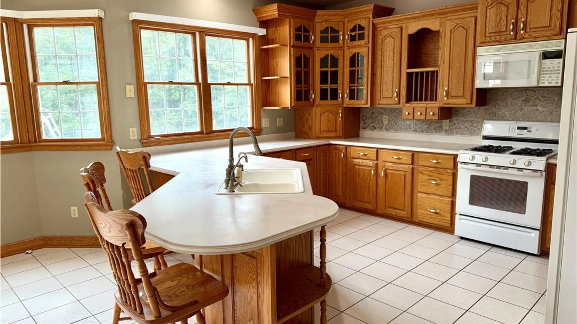 Property at 9239 Carpenter Road, Eden, NY 14057 9