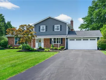 Property at 5030 Clearview Dr, Clarence, NY 14221