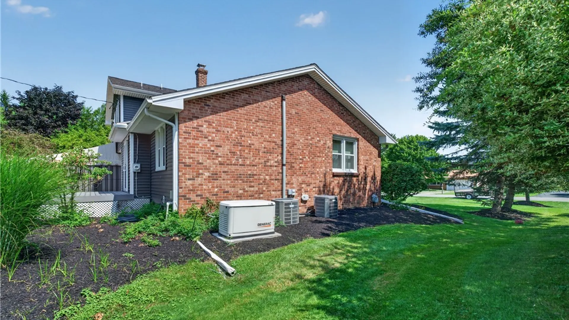 Property at 5030 Clearview Dr, Clarence, NY 14221 35
