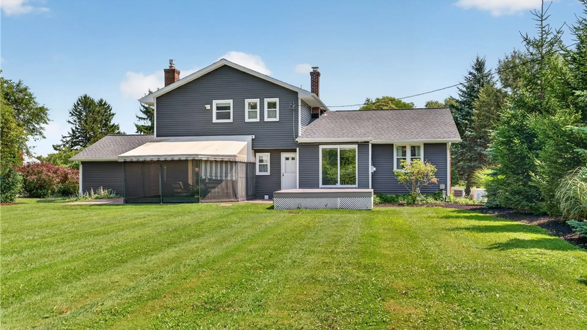 Property at 5030 Clearview Dr, Clarence, NY 14221 36