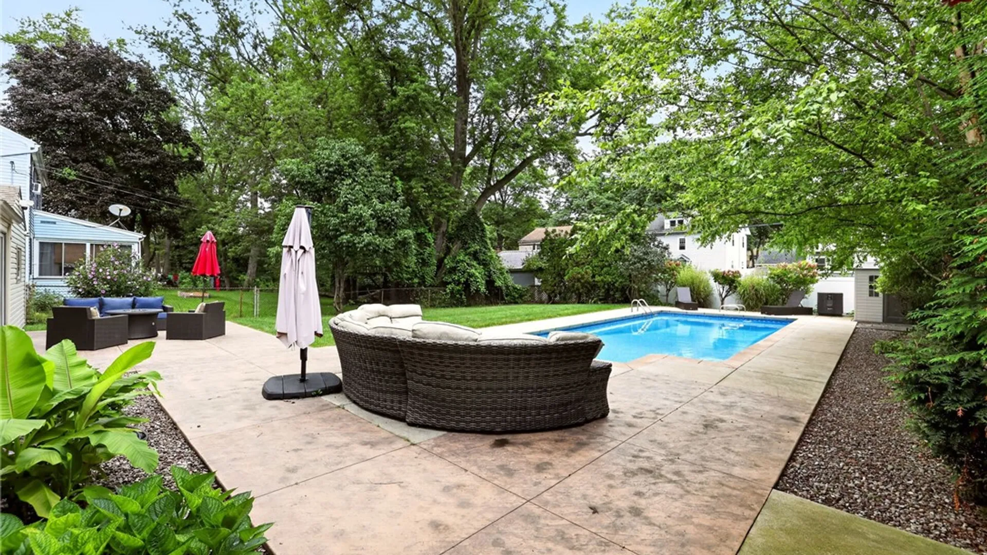 Property at 106 Stonehenge Road, Irondequoit, NY 14609 30