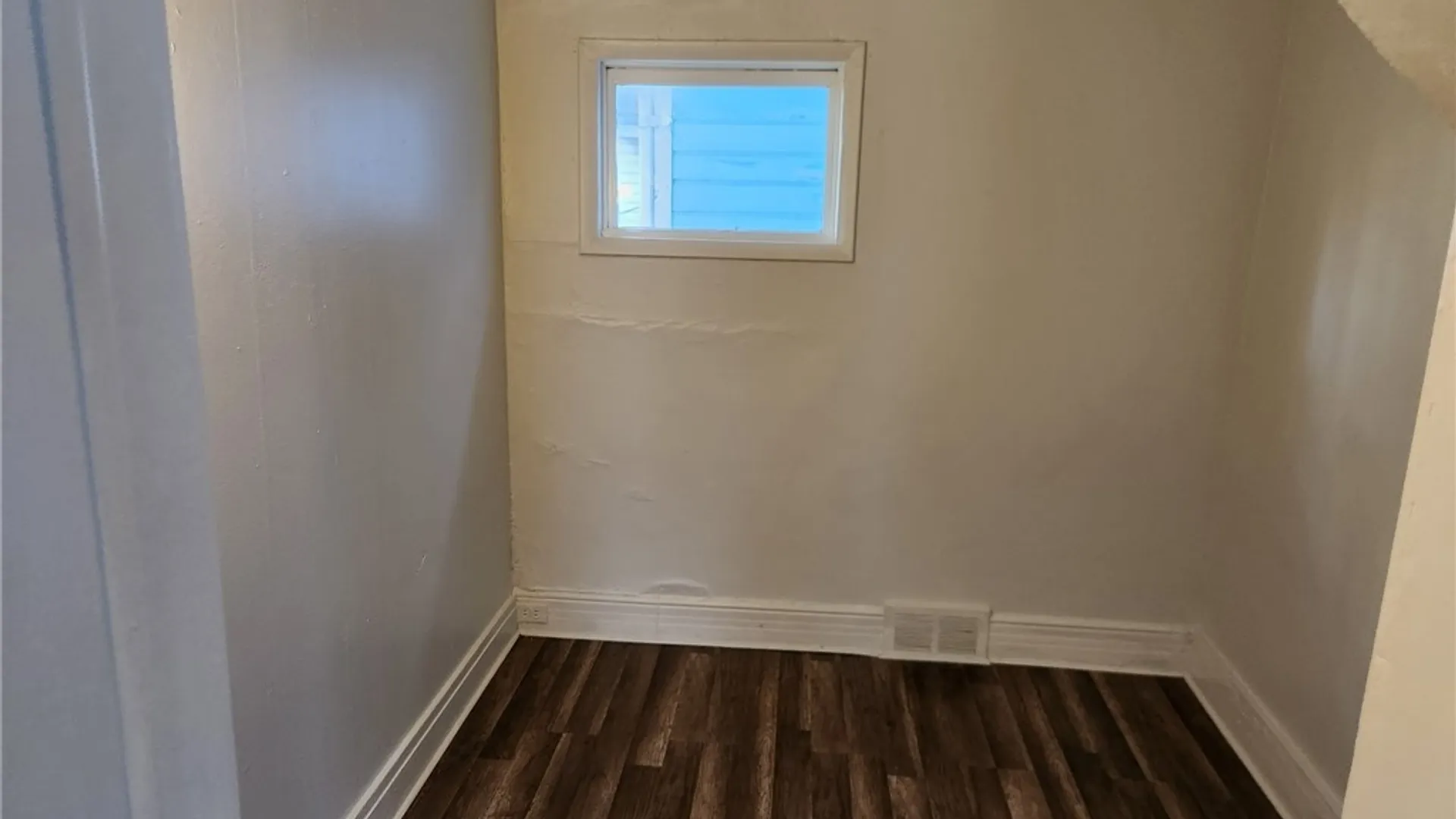 Property at 325 Breckenridge Street, Buffalo, NY 14213 7