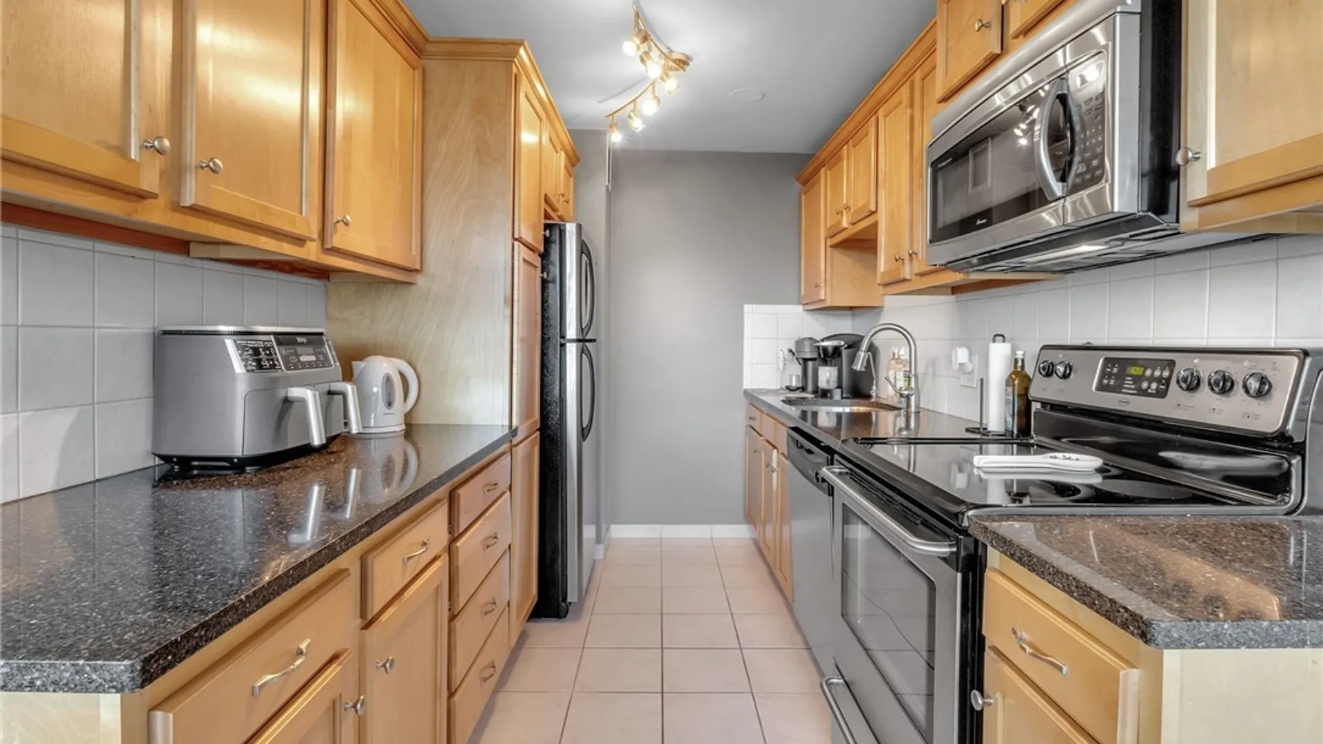 Property at 849 Delaware Avenue, Buffalo, NY 14209 5