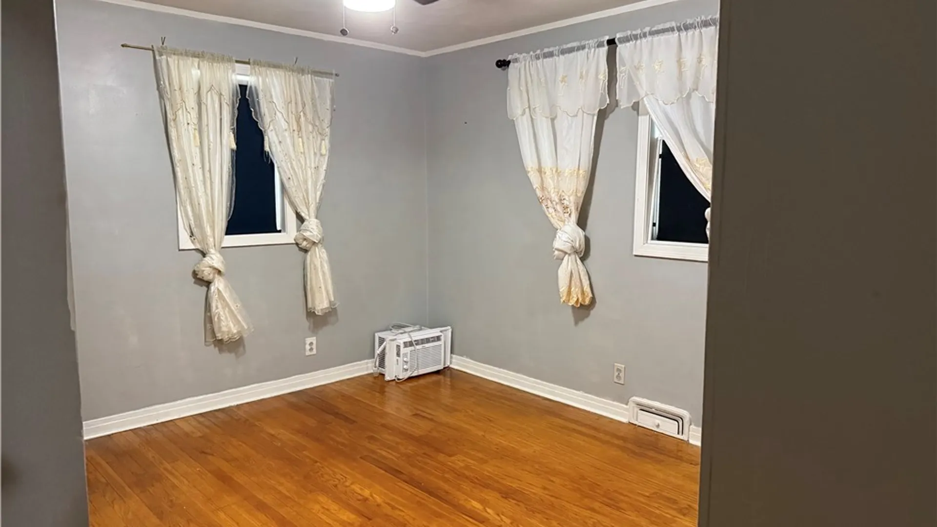 Property at 609 Demong Drive, Syracuse, NY 13214 6