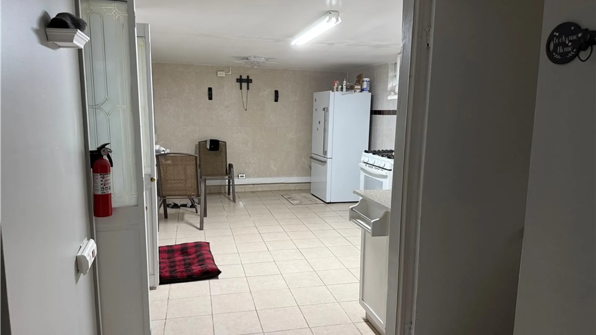 Property at 609 Demong Drive, Syracuse, NY 13214 15