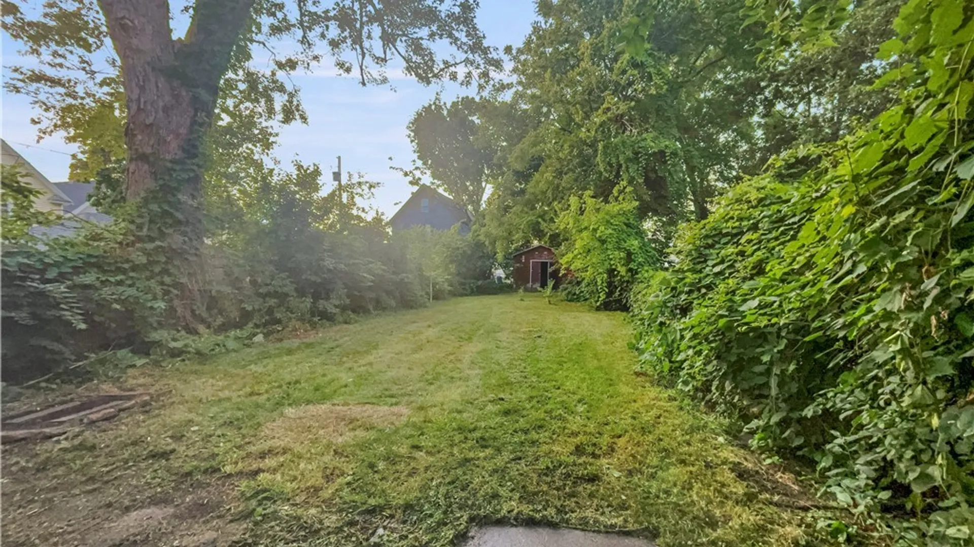 Property at 20 Garfield Street, Buffalo, NY 14207 33