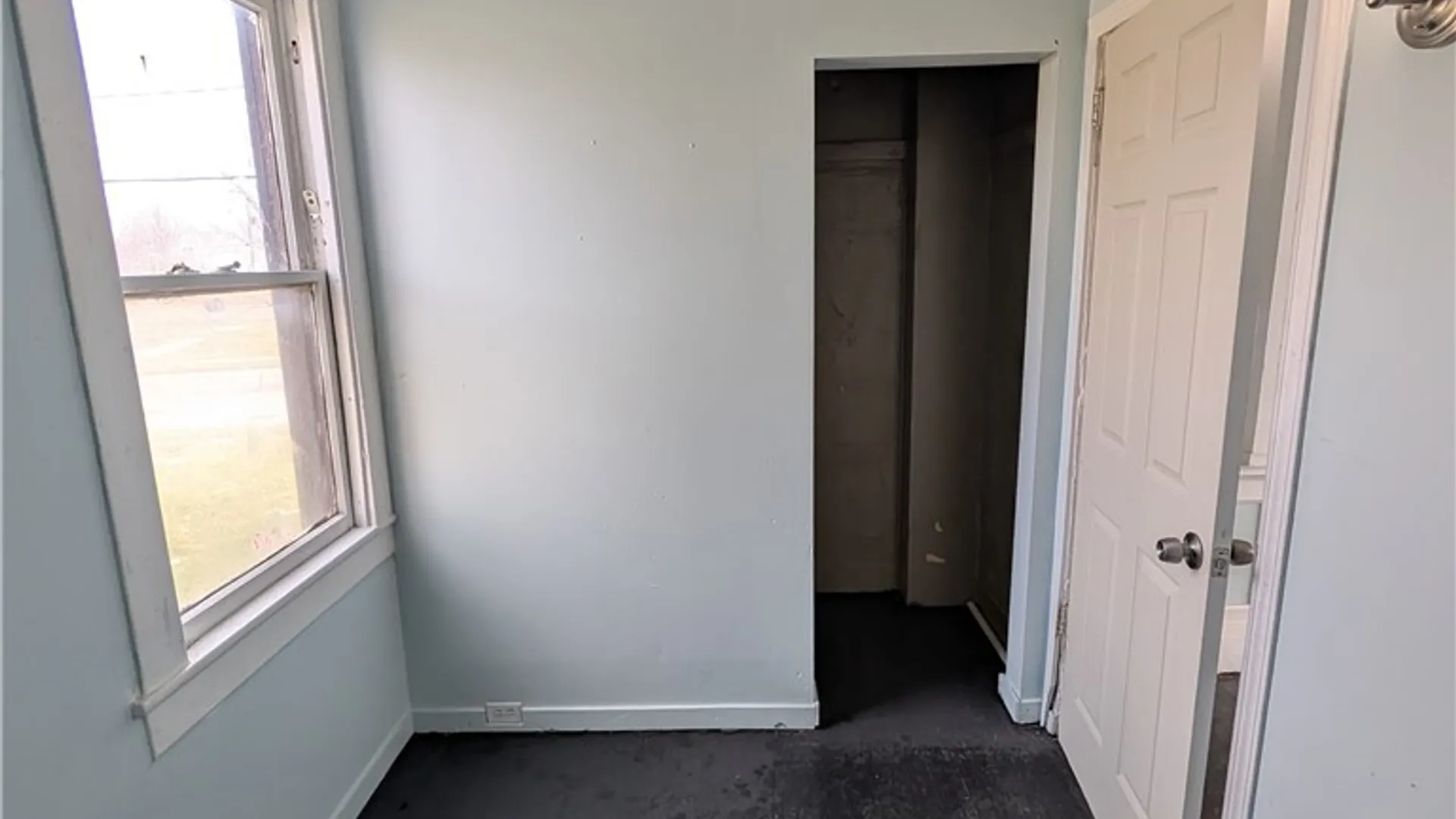 Property at 108 Goodyear Avenue, Buffalo, NY 14212 4
