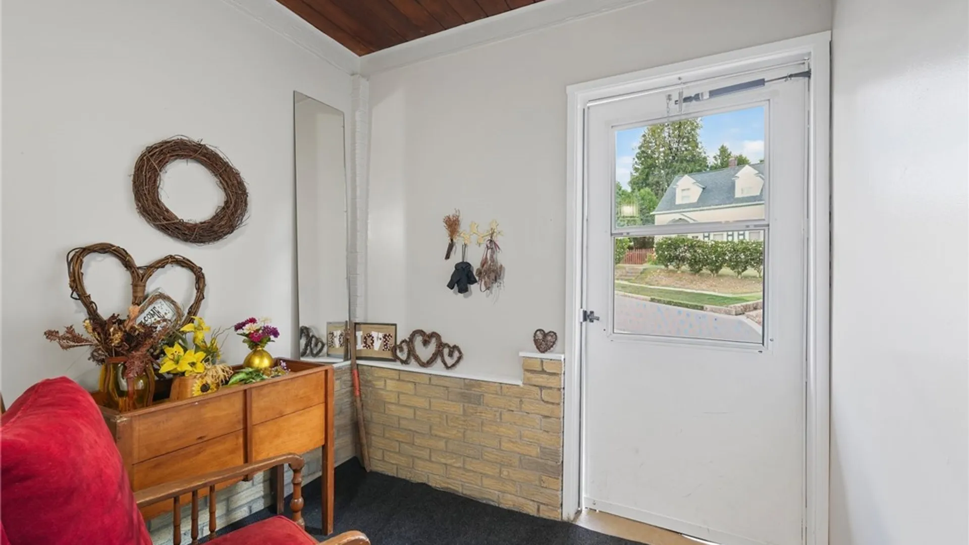 Property at 21 Elderkin Avenue, Camillus, NY 13031 7
