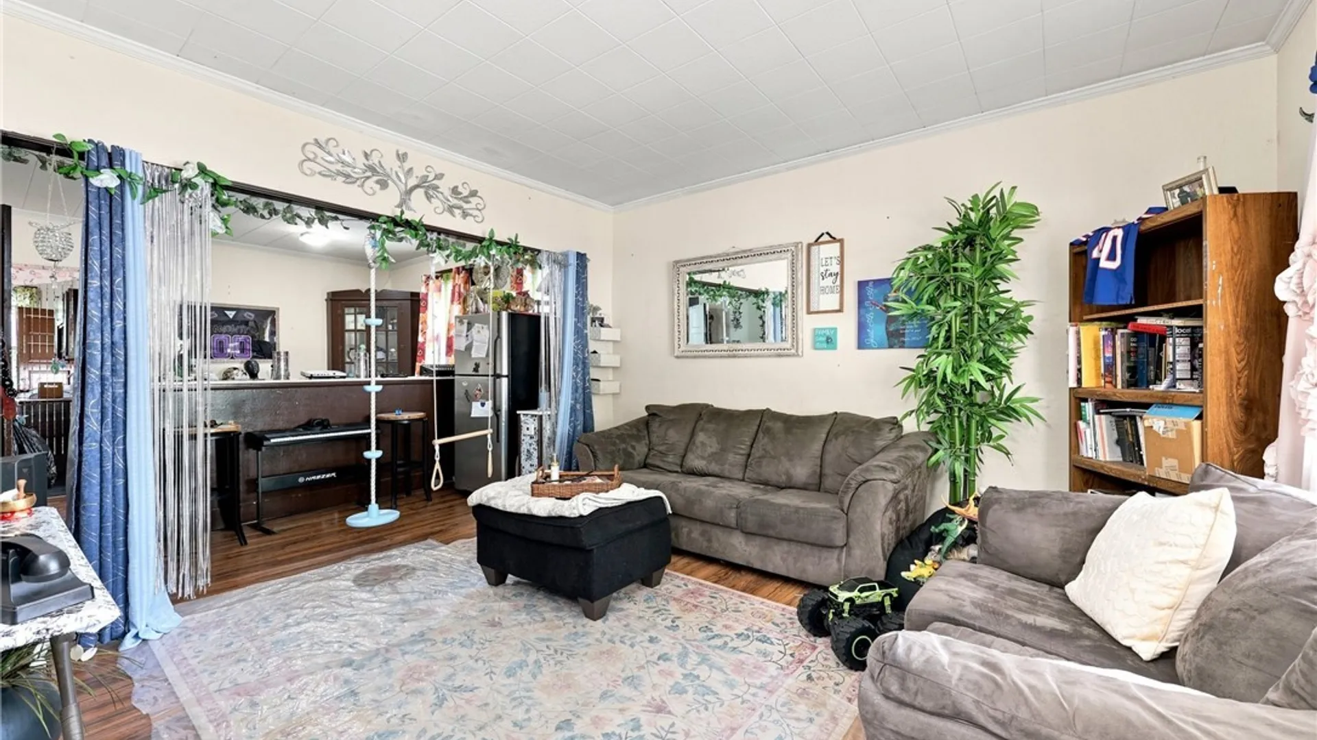 Property at 107 Weber Avenue, Buffalo, NY 14215 4