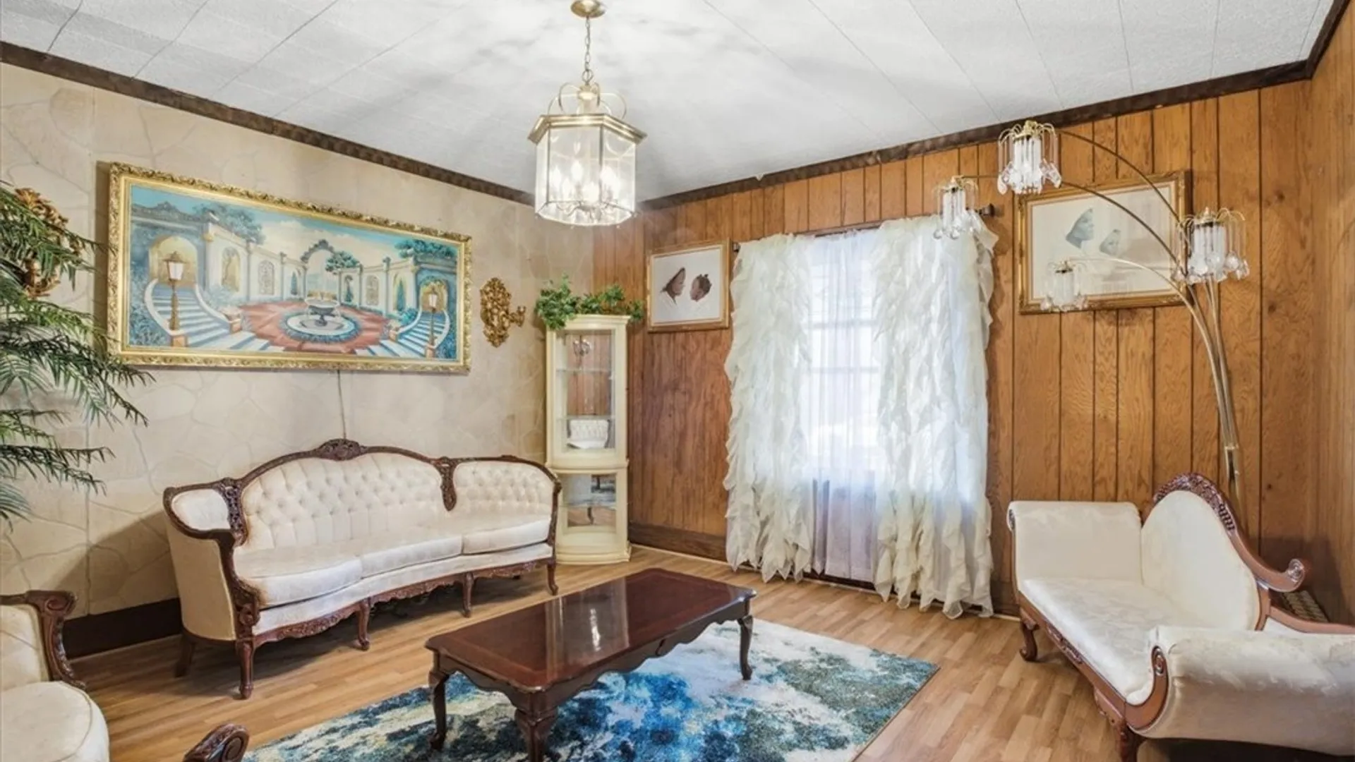 Property at 2505 Falls Street, Niagara Falls, NY 14303 6