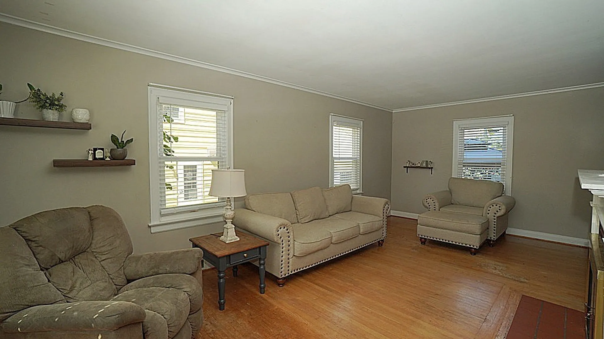 Property at 228 Lindsay Place, North Tonawanda, NY 14120 6