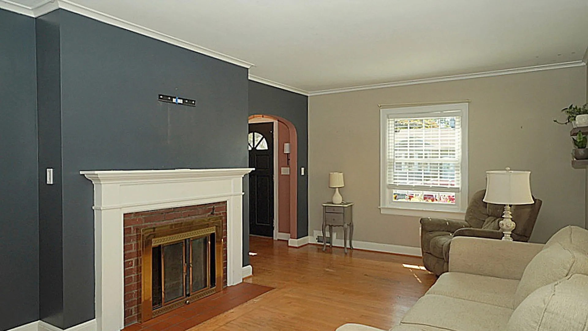 Property at 228 Lindsay Place, North Tonawanda, NY 14120 7