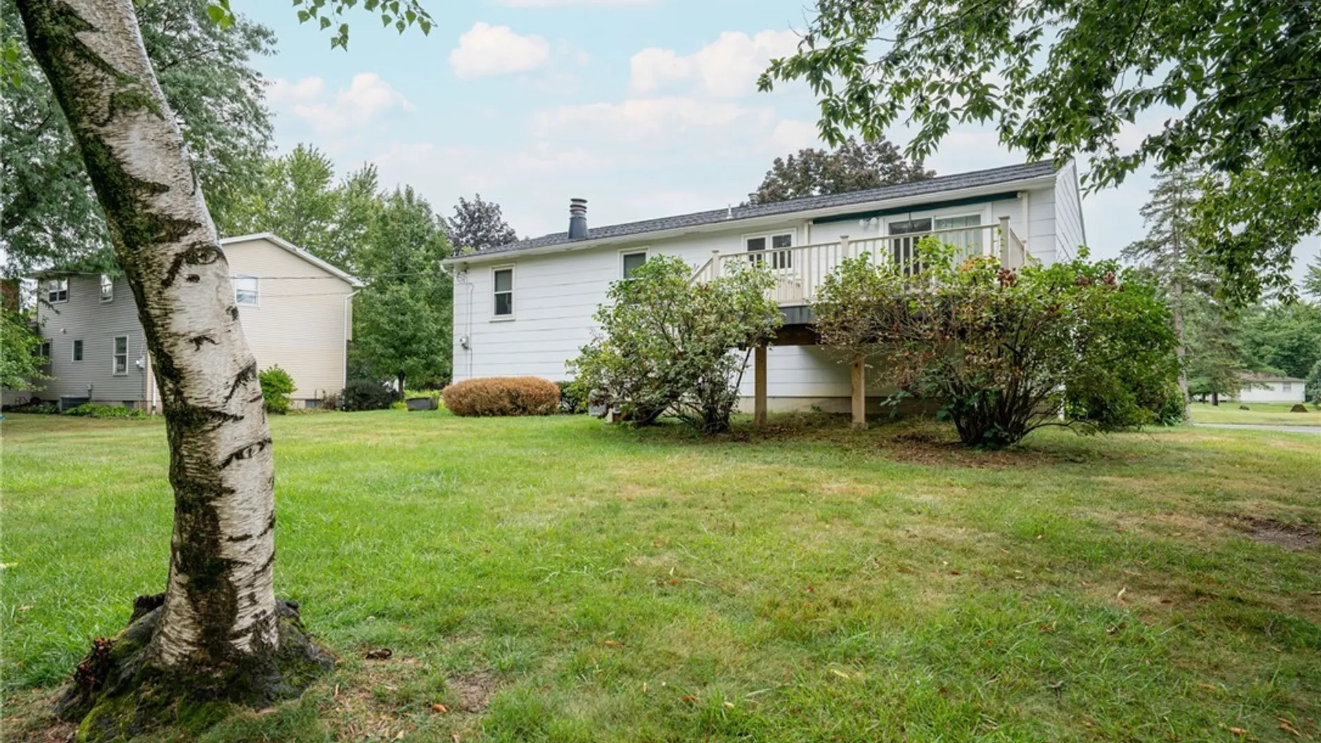 Property at 64 Candy Lane, Orchard Park, NY 14127 48