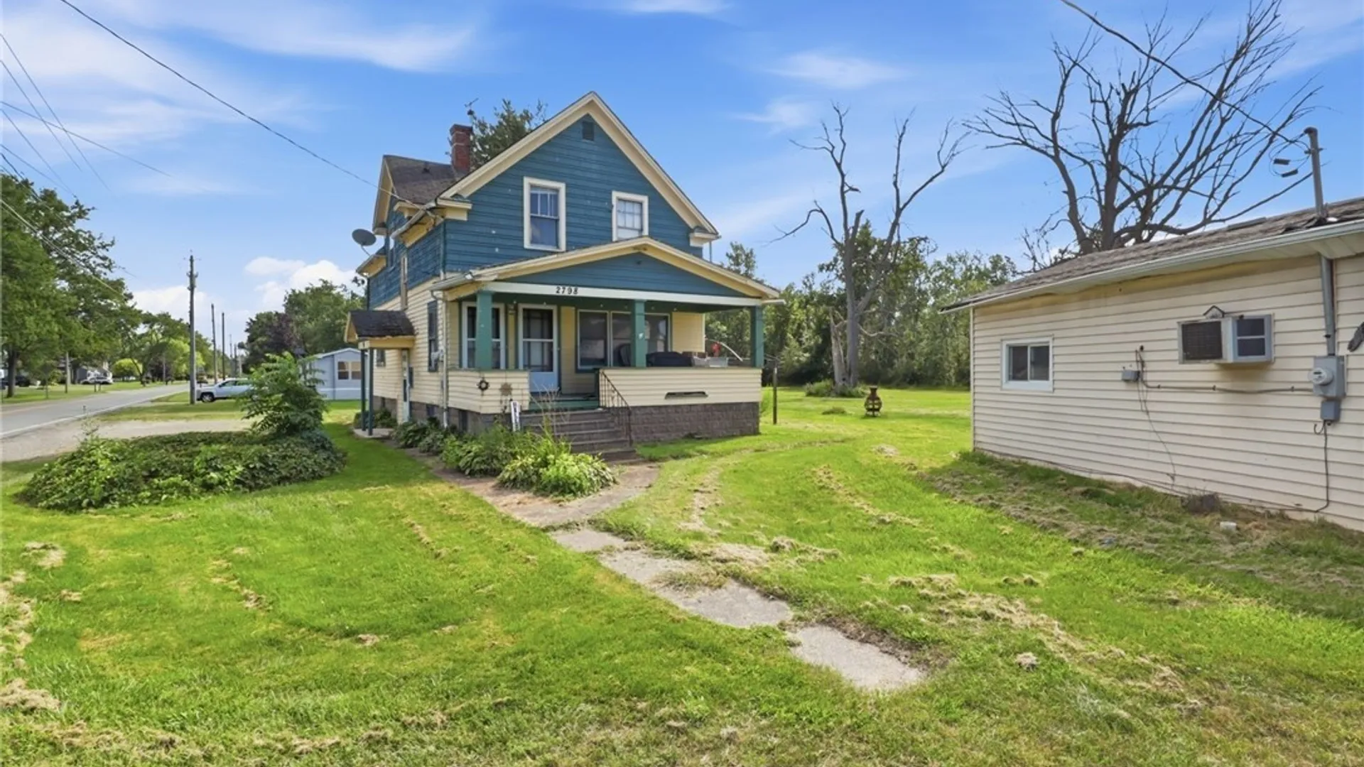 Property at 2790 Niagara Falls Boulevard, Wheatfield, NY 14120 5