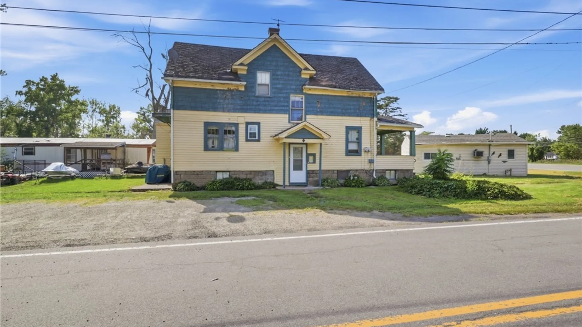 Property at 2790 Niagara Falls Boulevard, Wheatfield, NY 14120 7