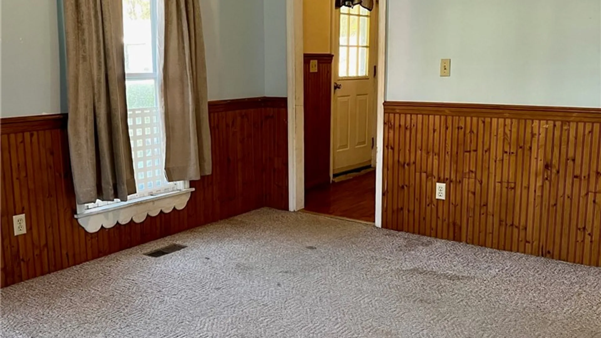 Property at 25 State Street, Oxford, NY 13830 10