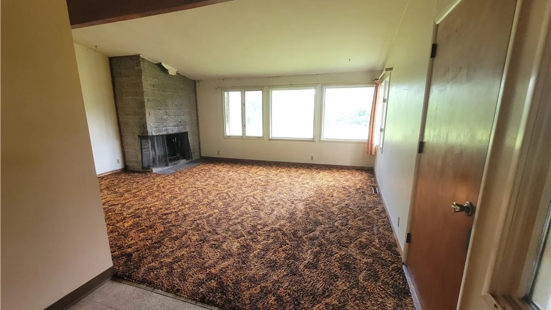 Property at 7670 River Road, Lysander, NY 13027 10