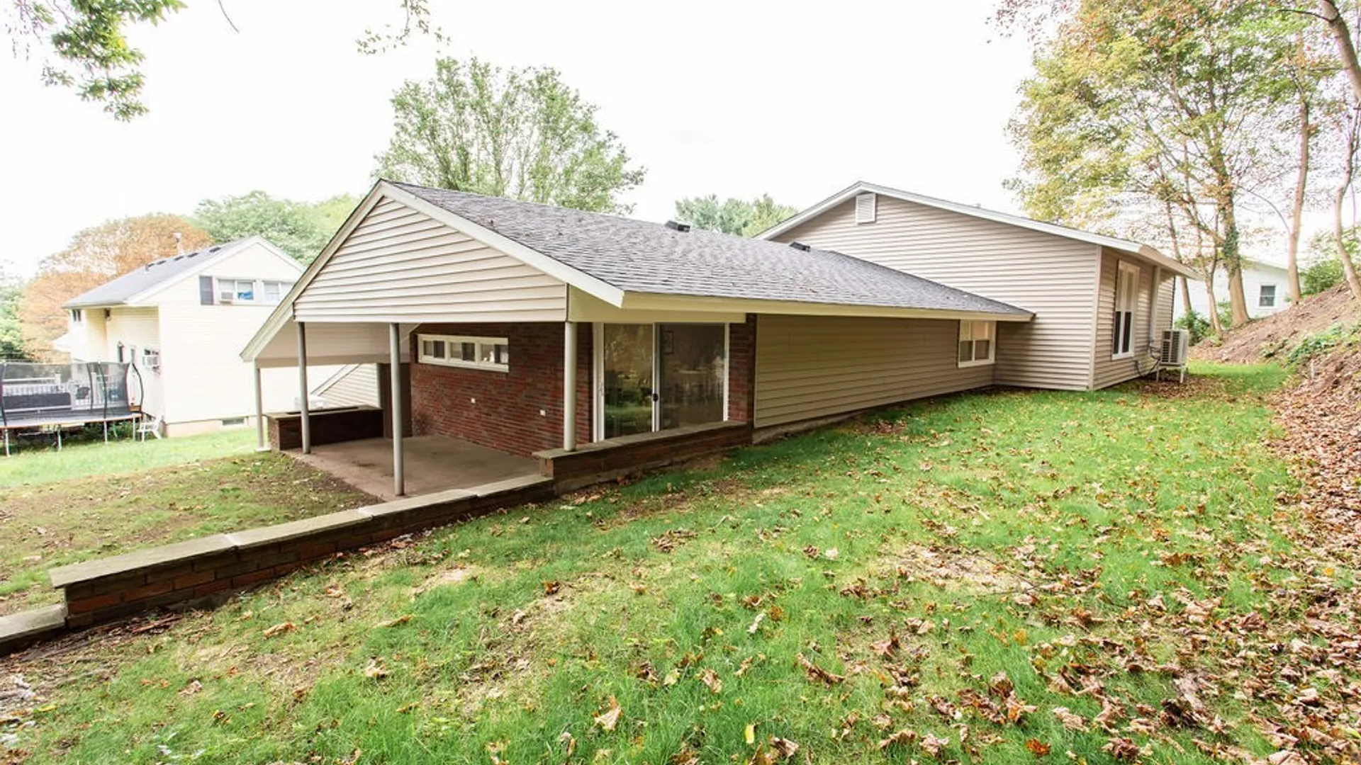 Property at 109 Hallmore Drive, Camillus, NY 13031 26