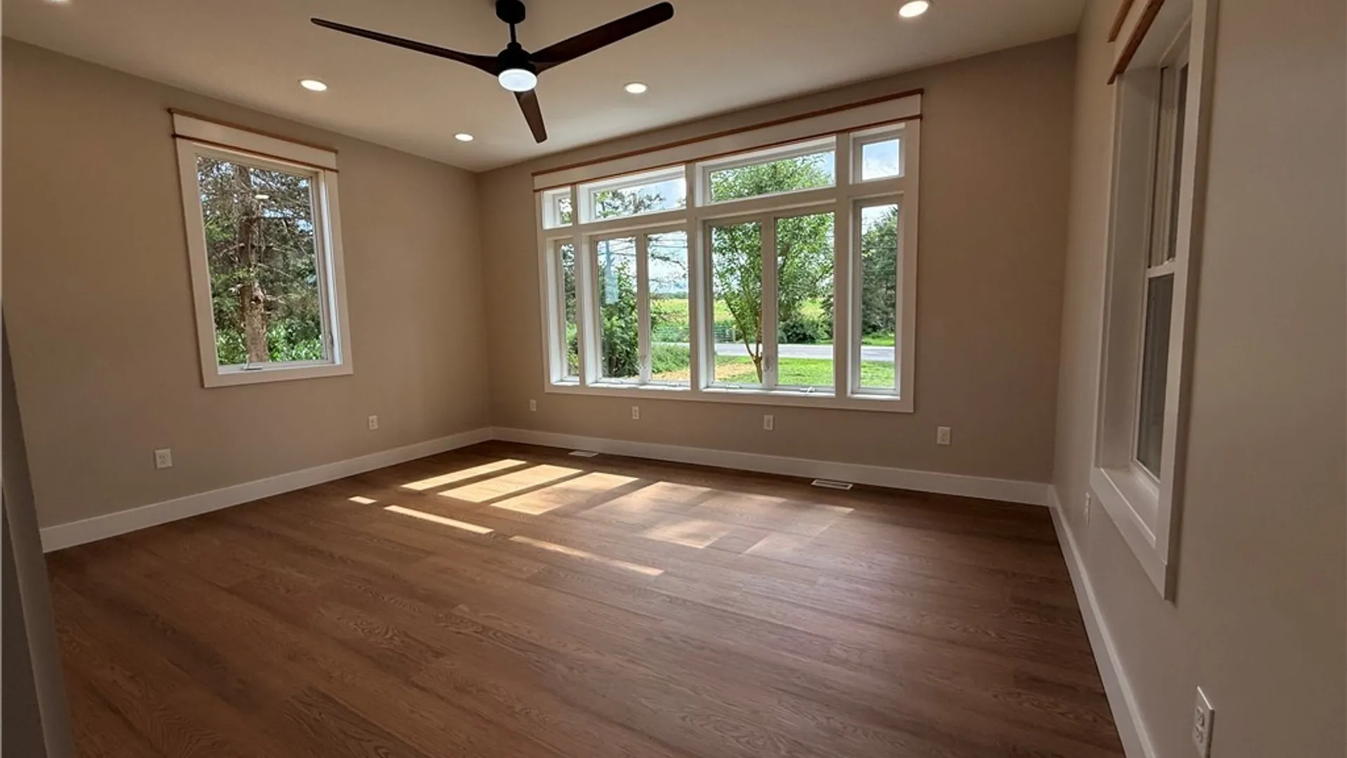 Property at 5173 Ellicott Street Road, Batavia, NY 14020 5