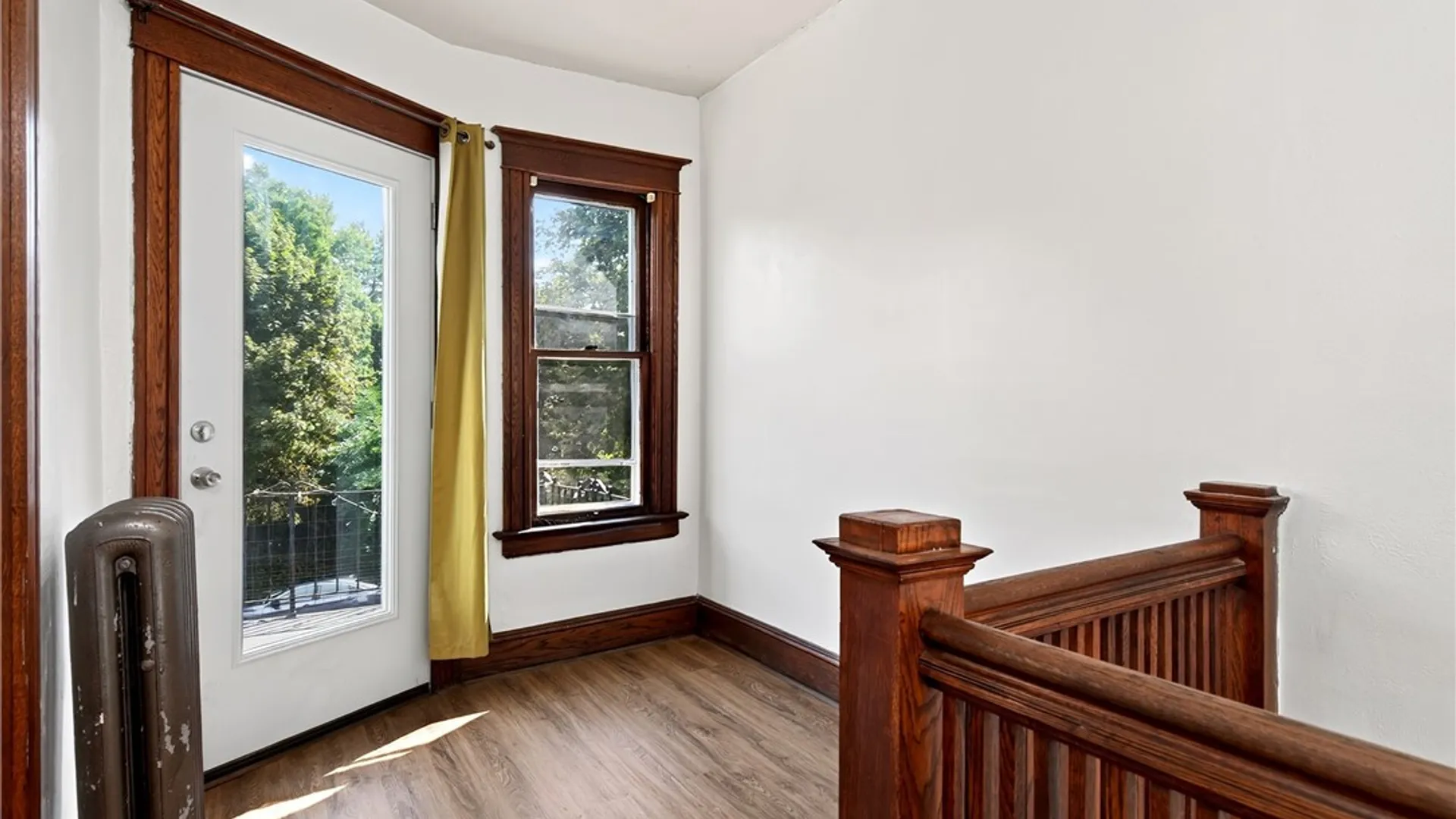Property at 58 Inwood Place, Buffalo, NY 14209 8