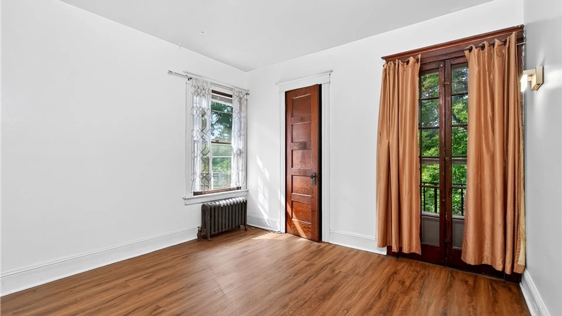 Property at 58 Inwood Place, Buffalo, NY 14209 22