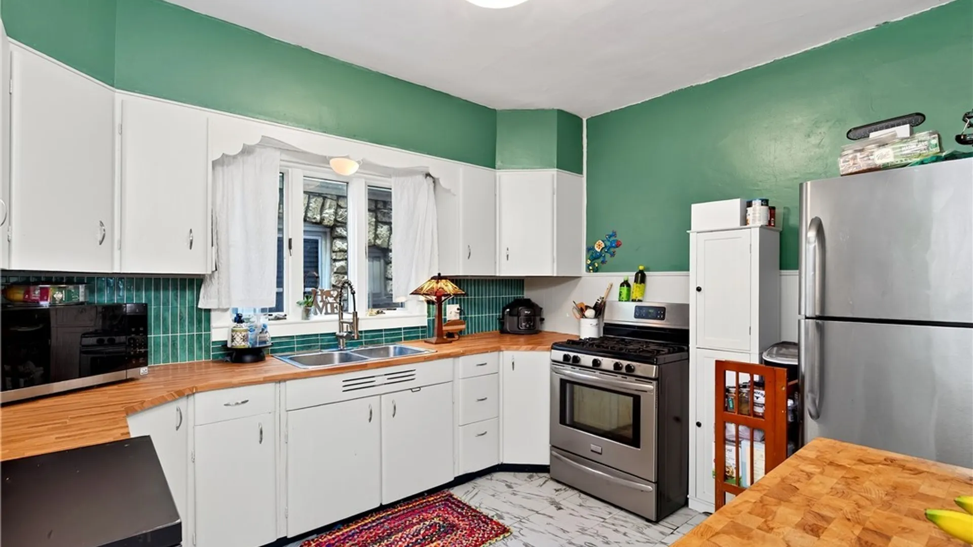 Property at 58 Inwood Place, Buffalo, NY 14209 29
