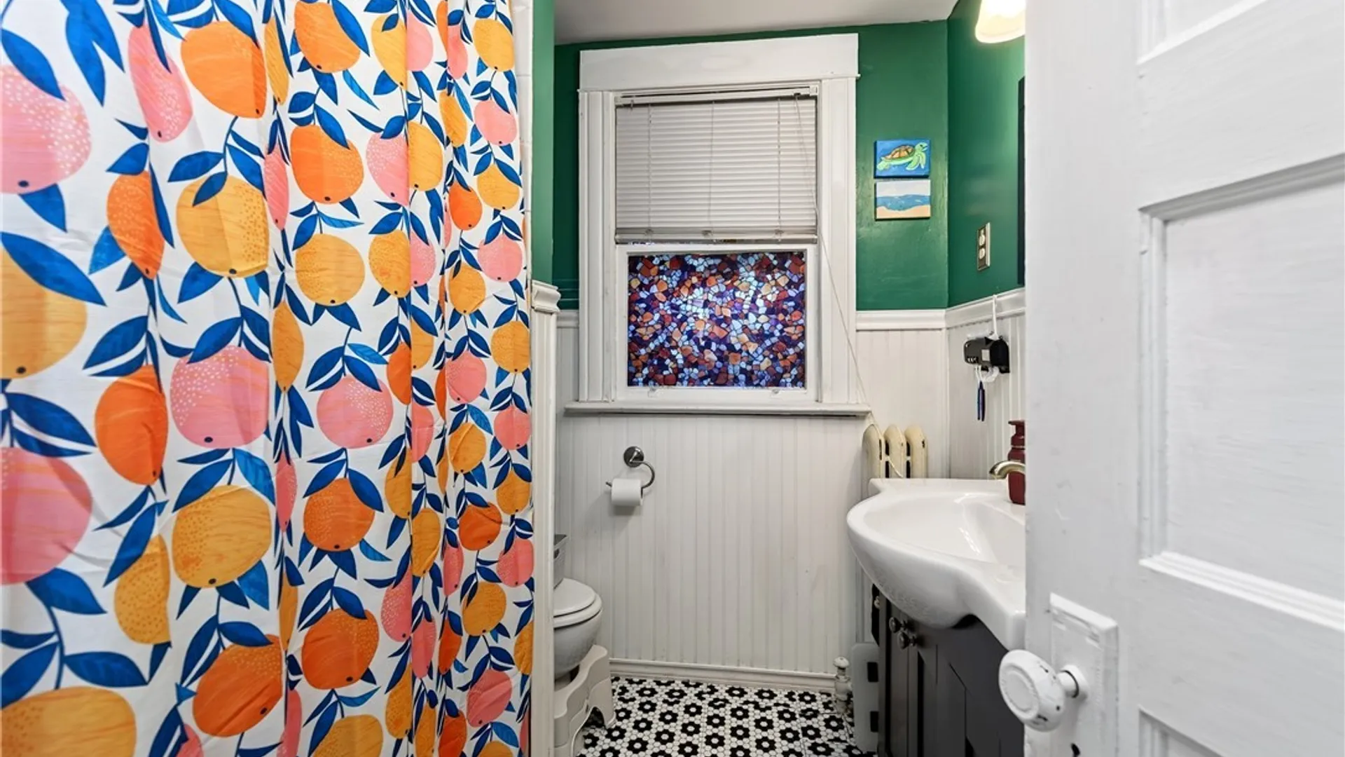 Property at 58 Inwood Place, Buffalo, NY 14209 34