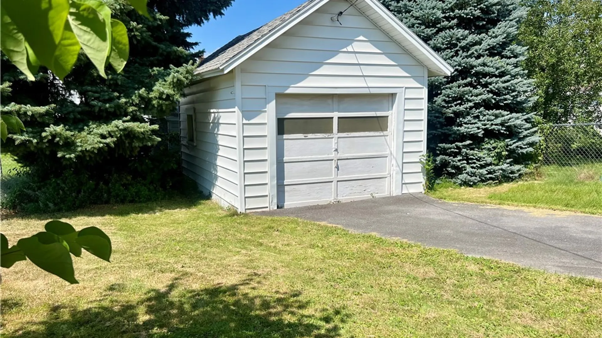 Property at 1233 N Glencove Road, Syracuse, NY 13206 22