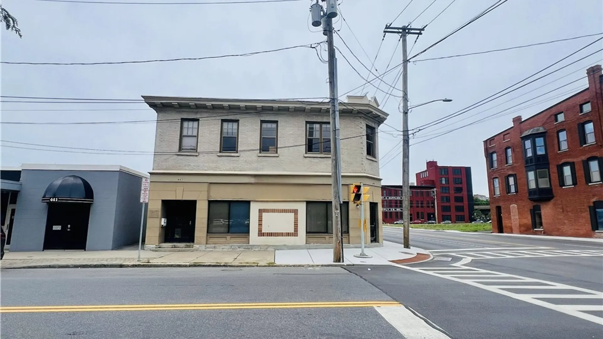 Property at 447 E Washington Street, Syracuse, NY 13202 6