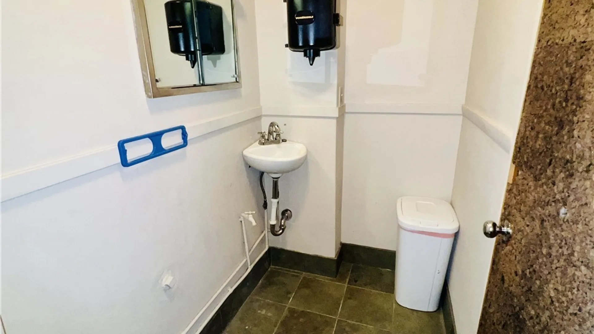 Property at 447 E Washington Street, Syracuse, NY 13202 12