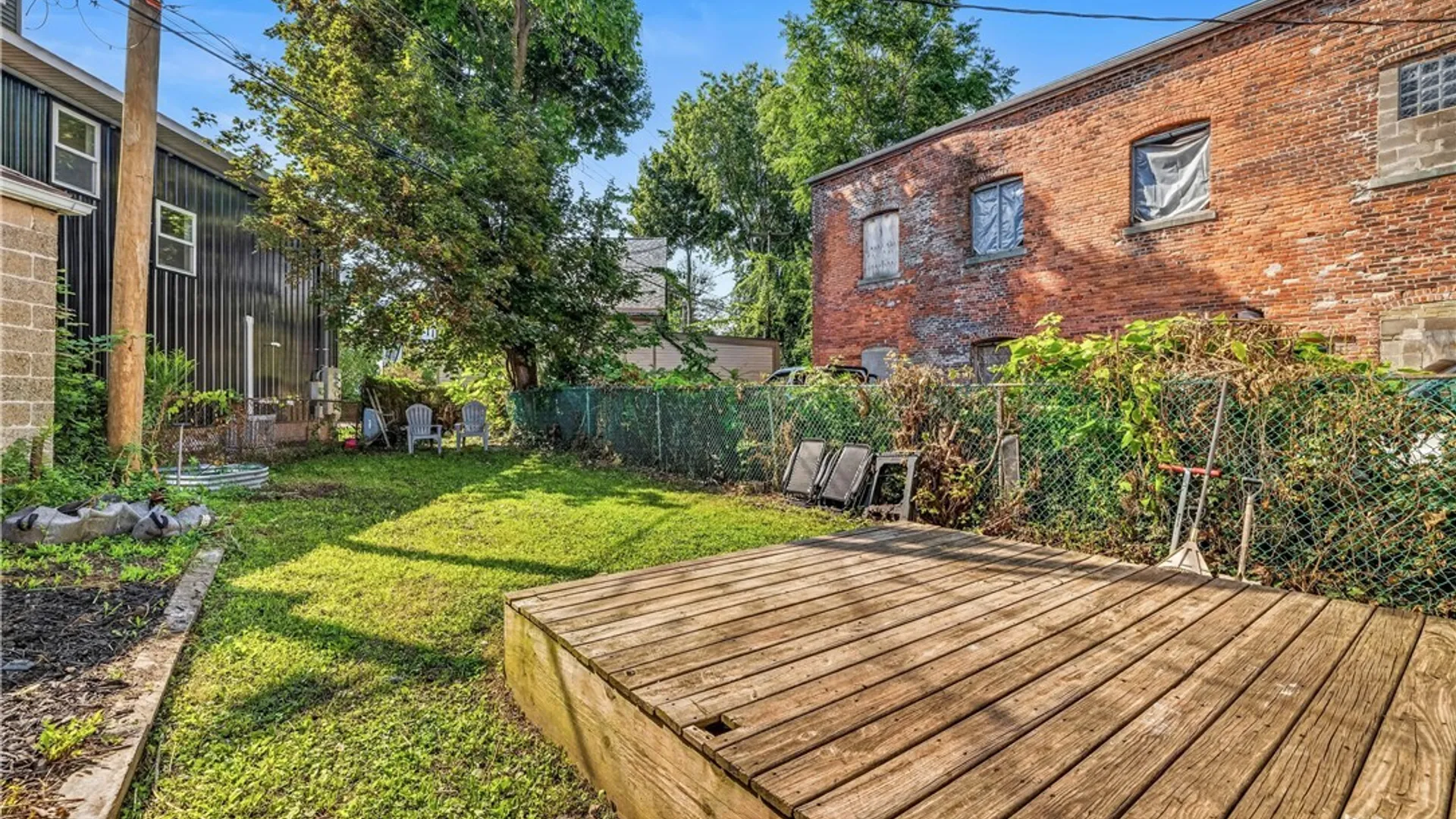 Property at 457 Vermont Street, Buffalo, NY 14213 28