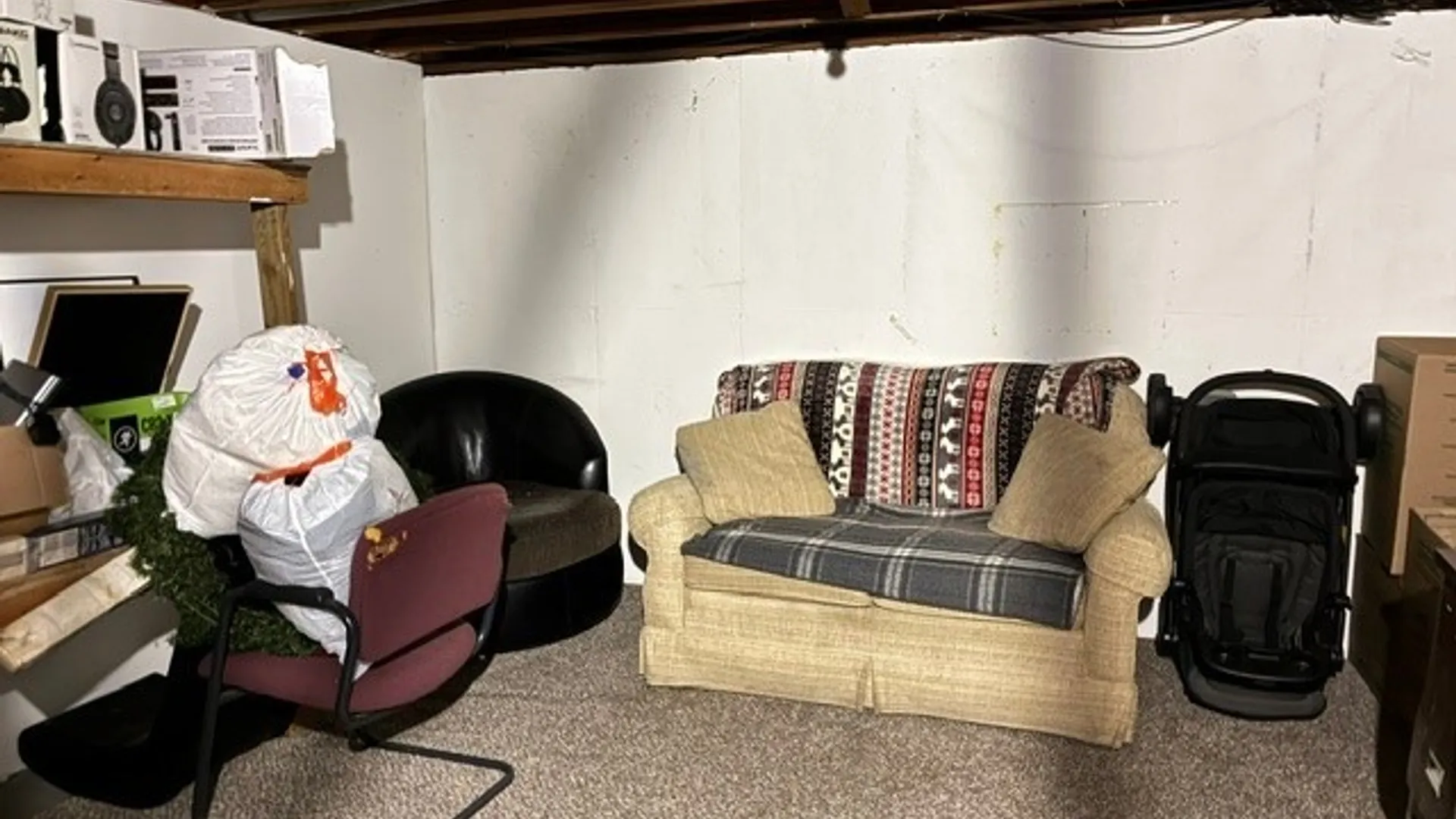 Property at 22 W 3rd Street, Cheektowaga, NY 14043 14