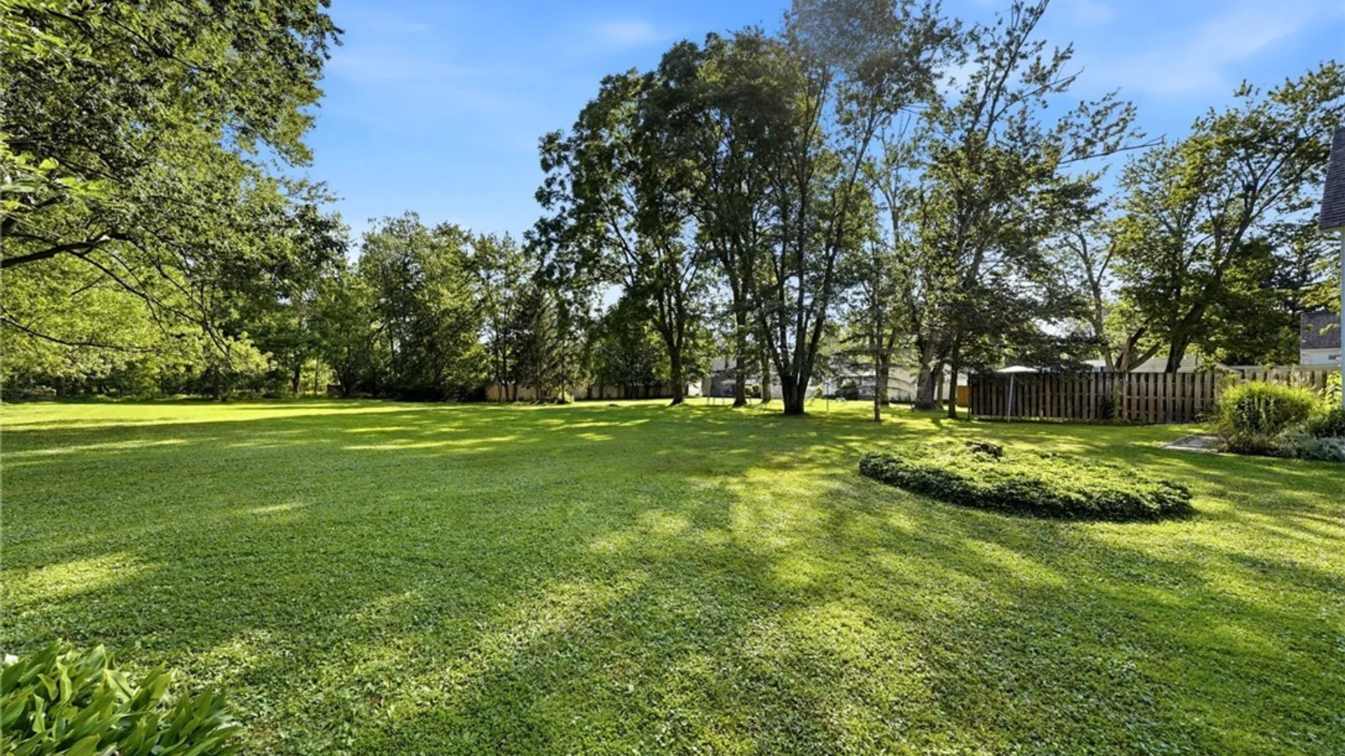 Property at 486 Pleasant Avenue, Hamburg, NY 14075 43