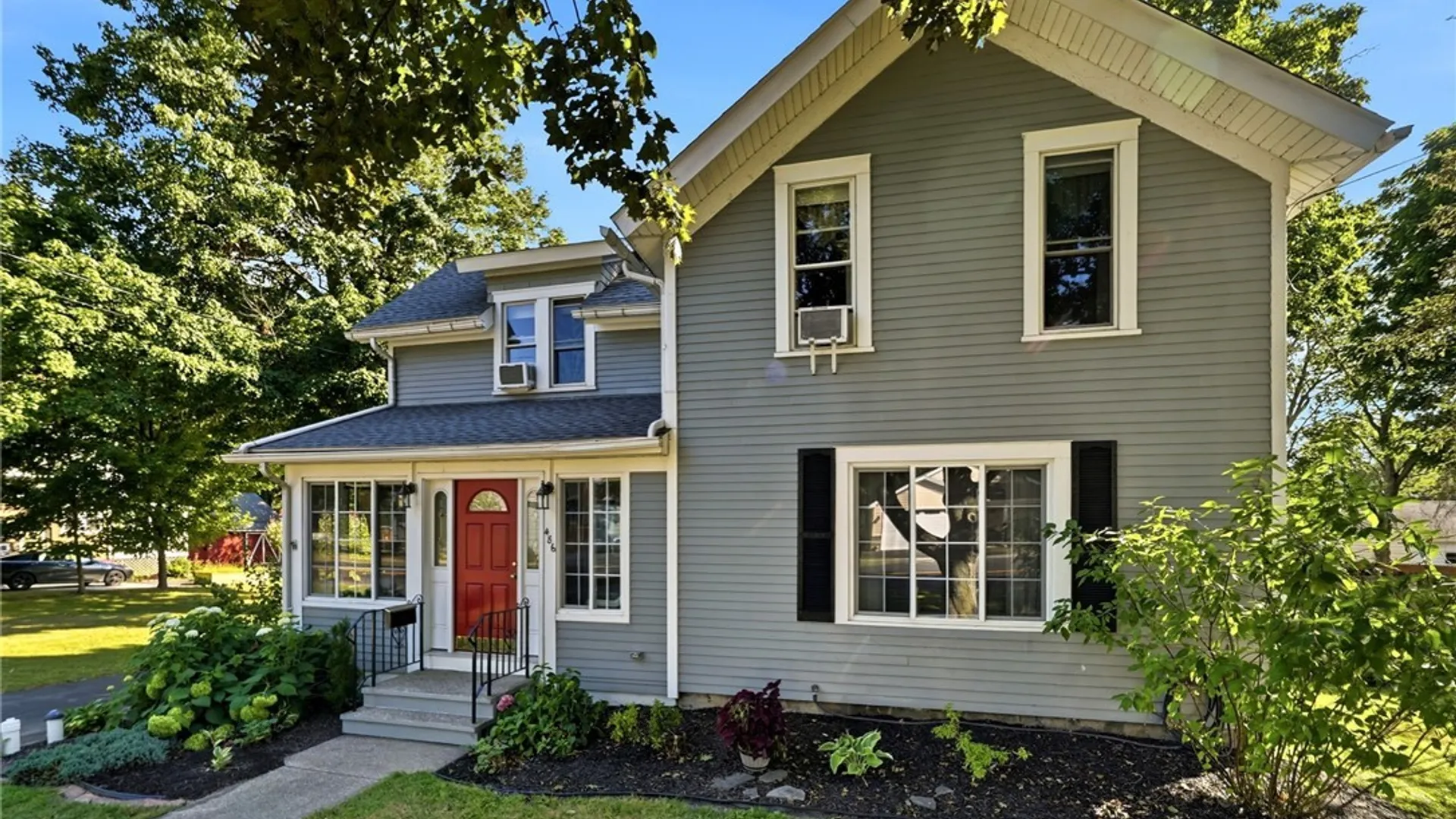 Property at 486 Pleasant Avenue, Hamburg, NY 14075 45