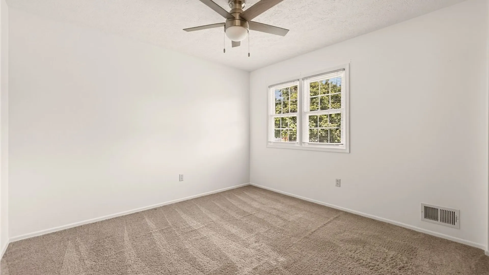 Property at 12 Pumpkin Hill, Chili, NY 14624 26