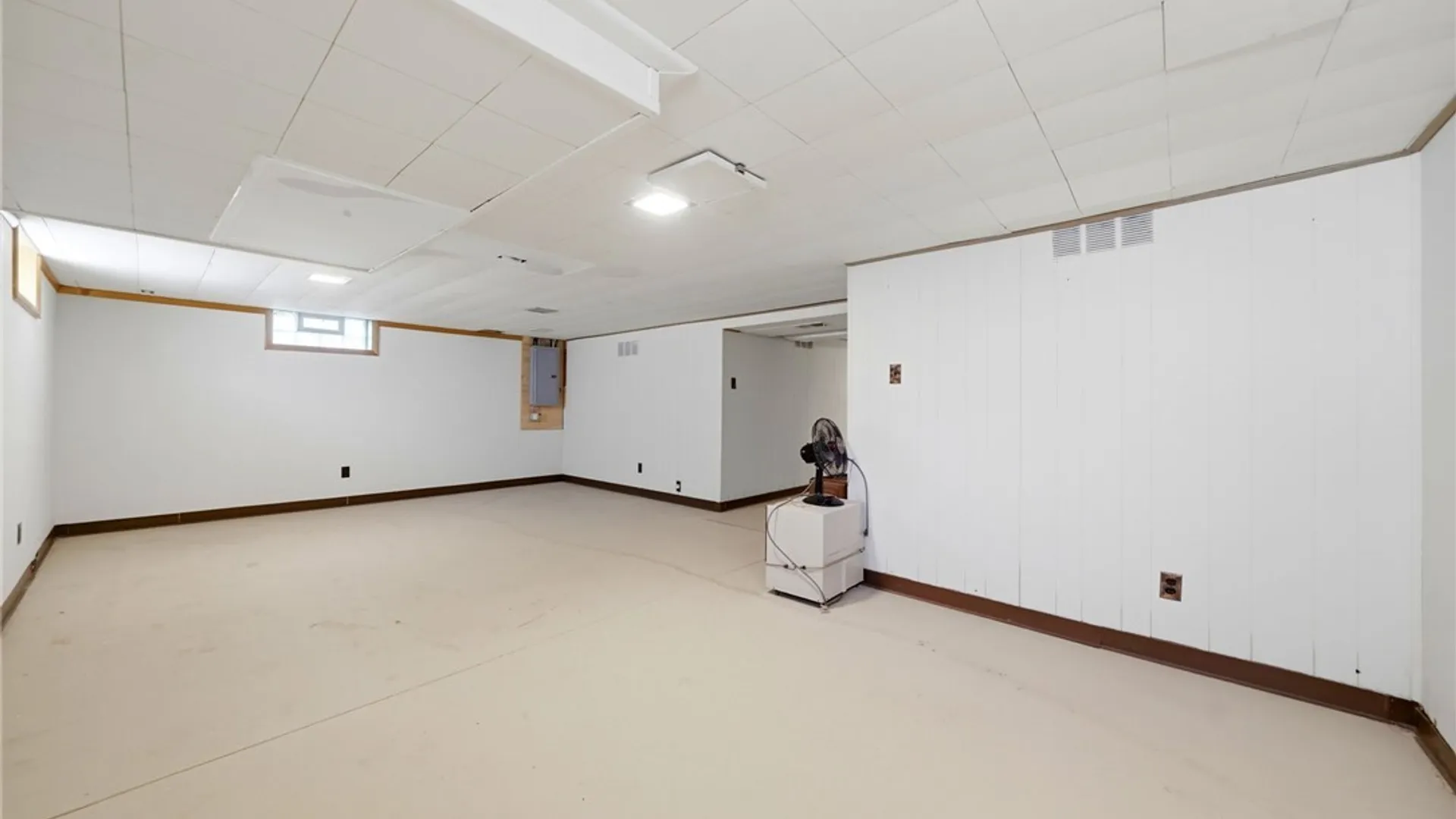 Property at 164 S Meadow Drive, North Tonawanda, NY 14120 20
